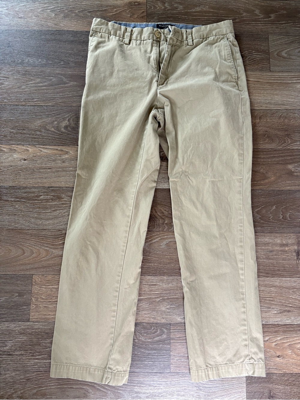 Banana Republic Khaki Straight-Leg Chinos - Light Tan